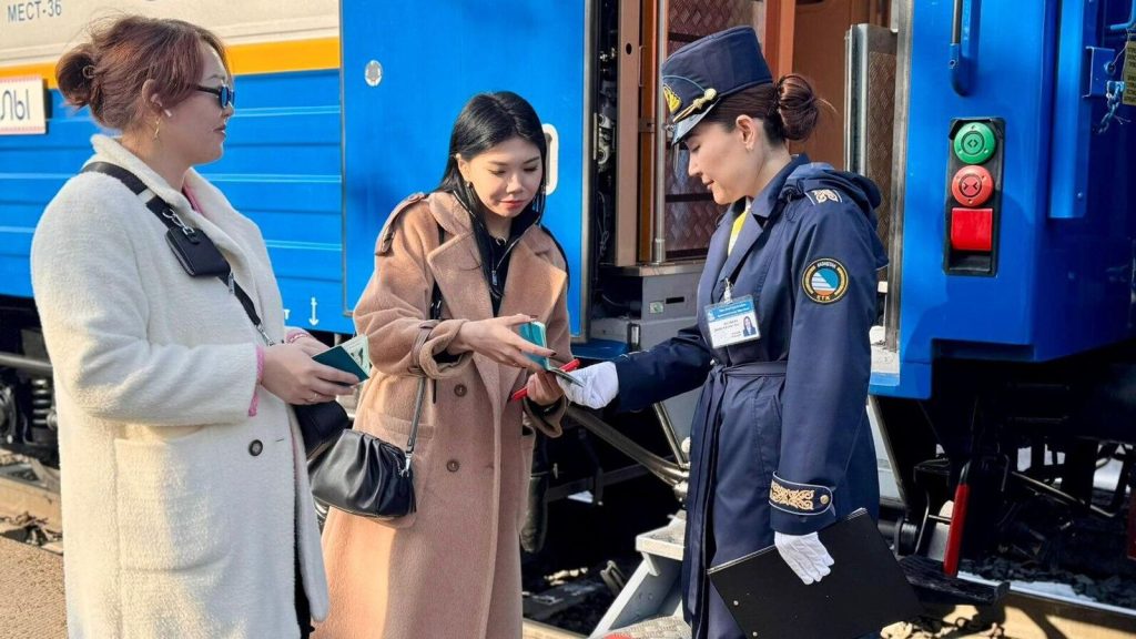 С начала года поездами Нацперевозчика перевезено свыше 3 млн пассажиров